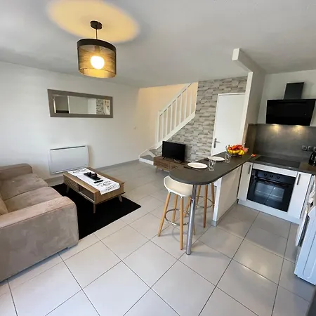 Maisonette Proche *