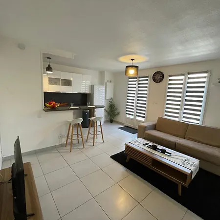 Maisonette Proche * Colleville-Montgomery